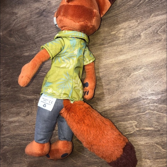Zootopia Nick Wilde Fox Plush - Picture 5 of 6